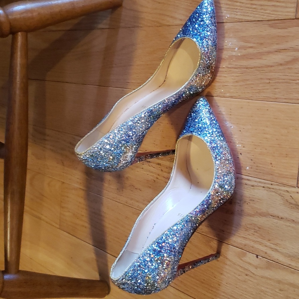Christian louboutin glitter heels ...size 37 1/2.... Excellent condition! - Picture 9 of 9
